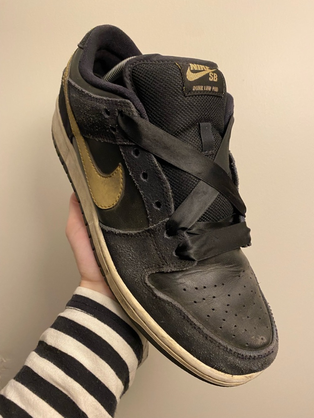 Nike SB black/gold 2018